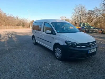 Gebraucht VW Caddy Trendline 150 PS (110 kW) 2018 Weiß Van / Kleinbus