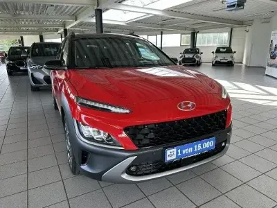 Gebraucht Hyundai Kona Prime 105 PS (77 kW) 2023 Rot SUV