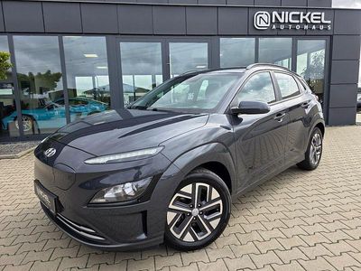 Grau Gebraucht 2022 Hyundai Kona SUV | 21.499 € (Fairer Preis)