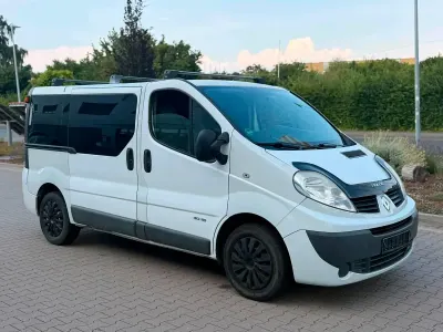 Gebraucht Renault Trafic 90 PS (66 kW) 2013 Weiß Van / Kleinbus
