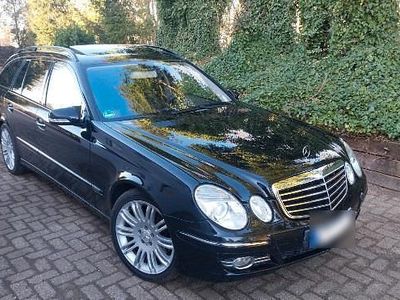 Gebraucht Mercedes E280 Avantgarde 190 PS (139 kW) 2008 Schwarz Kombi