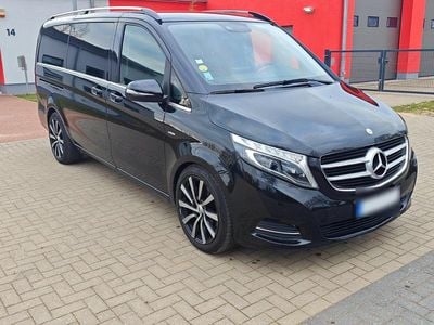 Usata Mercedes V220 Avantgarde 163 CV (119 kW) 2014 Nero Monovolume