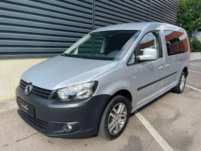 Gebraucht VW Caddy Maxi 140 PS (102 kW) 2011 Silber Van / Kleinbus