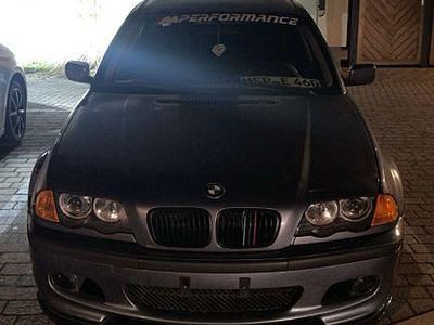 Gebraucht BMW 318 Performance 143 PS (105 kW) 1998 Blau Limousine