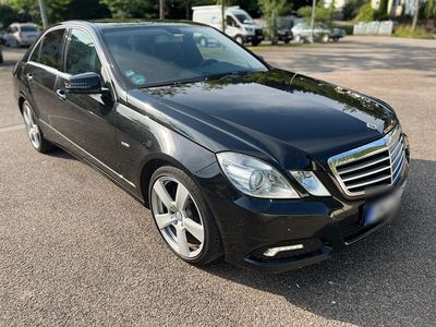 Mercedes E300