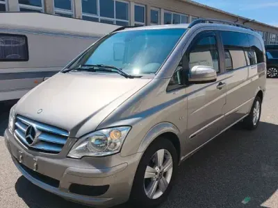 Gebraucht Mercedes Viano 224 PS (164 kW) 2012 Schwarz Van / Kleinbus