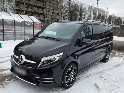 Schwarz Gebraucht 2020 Mercedes V250 AMG Van / Kleinbus | 43.500 € (Guter Preis)