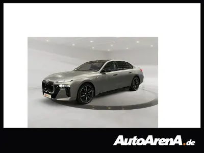 Gebraucht BMW M760e Sport Line 381 PS (280 kW) 2025 Grau Limousine