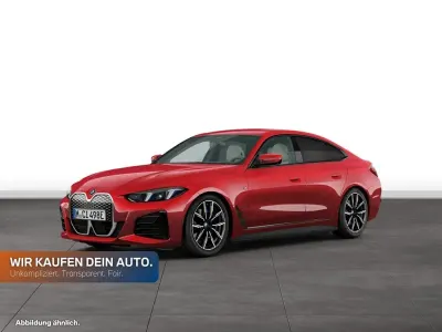 Gebraucht BMW i4 Comfort Edition 250 kW (340 PS) 2025 Fire red metallic Limousine
