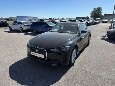 Usata BMW i4 210 kW (286 CV) 2023 Nero Berlina
