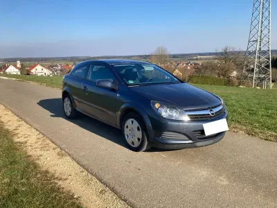 Gebraucht Opel Astra GTC Edition 120 PS (88 kW) 2006 Limousine