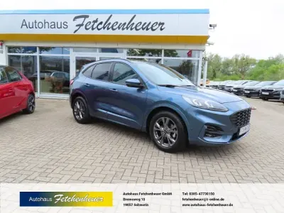 Używany Ford Kuga ST-Line X 150 KM (110 kW) 2023 Niebieski SUV