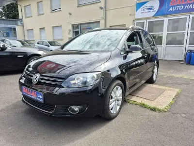 Gebraucht VW Golf VI Style 140 PS (102 kW) 2011 Deep black perleffekt Kleinwagen