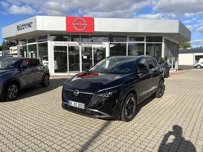 Neu Nissan Qashqai N-Connecta 158 PS (116 kW) 2025 Schwarz SUV