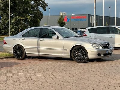 Mercedes 320