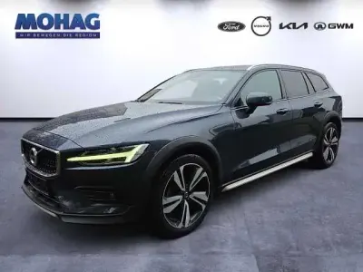 Gebraucht Volvo V60 CC 145 PS (106 kW) 2022 Kombi