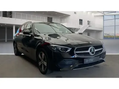 Używany Mercedes C300e 313 KM (230 kW) 2023 Czarny Kombi