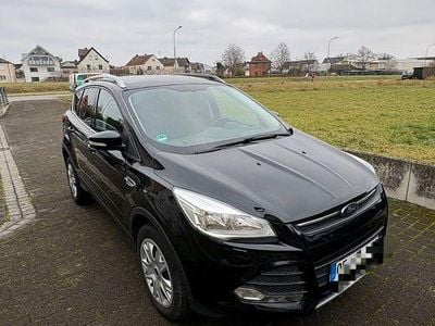 Gebraucht Ford Kuga Trend 150 PS (110 kW) 2015 Schwarz SUV