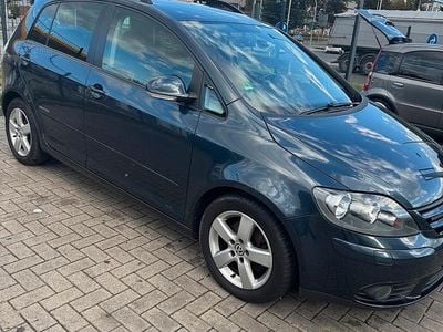VW Golf V