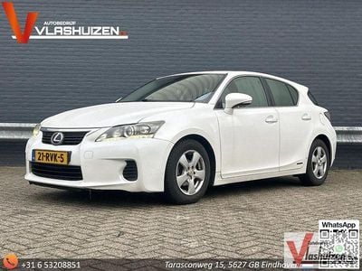 Gebraucht Lexus CT200h 136 PS (100 kW) 2011 Weiß Limousine