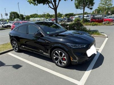 Usata Ford Mustang Mach-E 197 kW (269 CV) 2021 Nero SUV