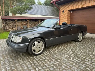 Gebraucht Mercedes 300 Sportline 220 PS (161 kW) 1992 Schwarz Cabrio