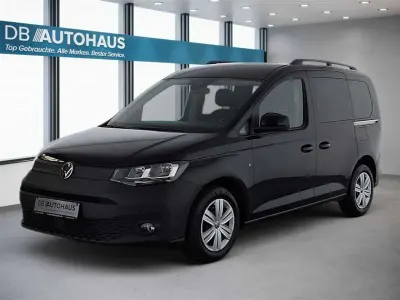 Gebraucht VW Caddy 102 PS (75 kW) 2023 Schwarz Van / Kleinbus
