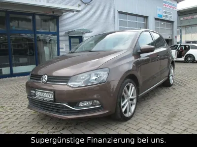 Gebraucht VW Polo Highline 90 PS (66 kW) 2015 Braun Kleinwagen
