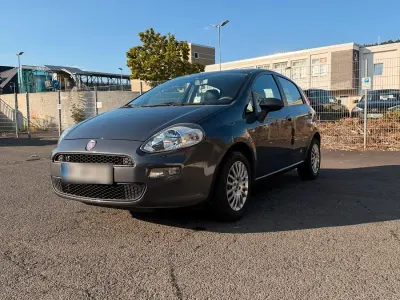Gebraucht Fiat Punto 69 PS (50 kW) 2014 Grau Kleinwagen