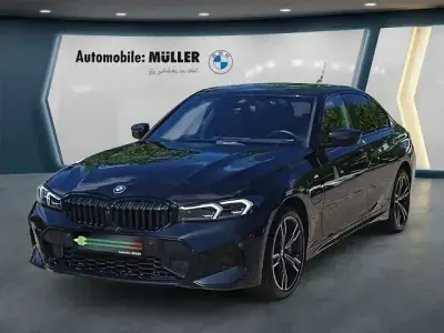 Gebraucht BMW 330e M Sport 292 PS (214 kW) 2025 Andere Limousine