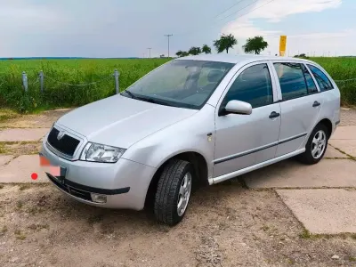 Gebraucht Skoda Fabia 101 PS (74 kW) 2001 Silber Kleinwagen