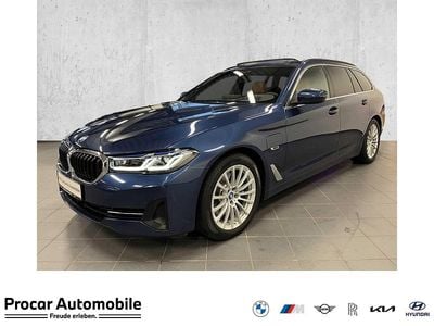 Gebraucht BMW 530e 184 PS (135 kW) 2022 Blau Kombi