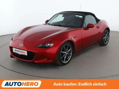 Gebraucht Mazda MX5 Selection 184 PS (135 kW) 2020 Soul red crystal Cabrio