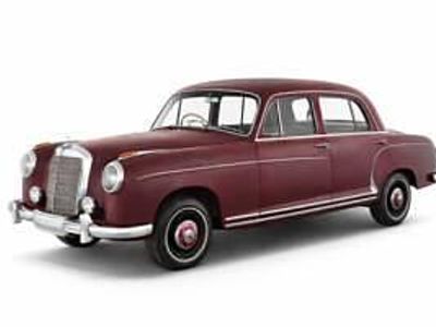 Gebraucht Mercedes 220 100 PS (73 kW) 1957 Rot Limousine