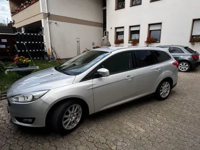 Gebraucht Ford Focus Business Edition 120 PS (88 kW) 2016 Silber Limousine