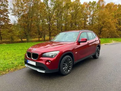Gebraucht BMW X1 143 PS (105 kW) 2012 Rot SUV