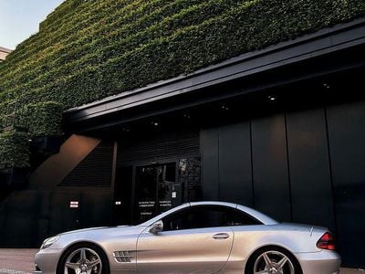 Usata Mercedes SL350 315 CV (231 kW) 2010 Argento Cabrio