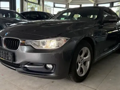 Gebraucht BMW 320 Performance 184 PS (135 kW) 2013 Grau Limousine