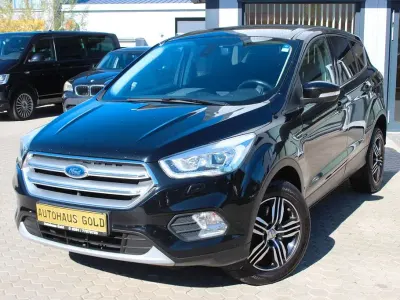 Gebraucht Ford Kuga Titanium 179 PS (131 kW) 2018 Schwarz SUV
