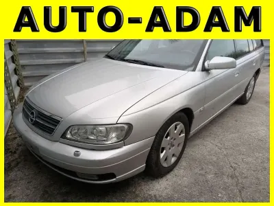 Usata Opel Omega 211 CV (155 kW) 2000 Argento Station wagon
