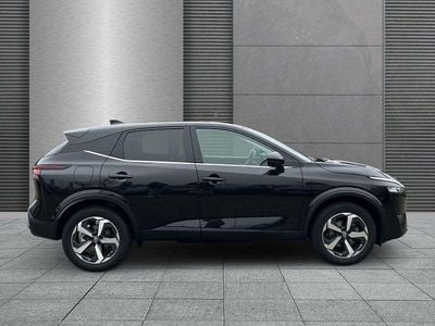 Diverse metallic Gebraucht 2024 Nissan Qashqai N-Connecta SUV | 26.050 € (Fairer Preis)