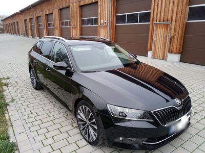 gebraucht Skoda Superb 2.0 TDI SCR 140kW DSG 4x4 L&K Combi L&K