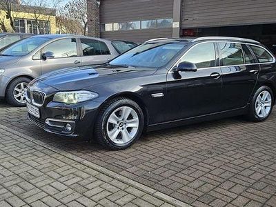 Usata BMW 520 Luxury Line 184 CV (135 kW) 2013 Nero Station wagon