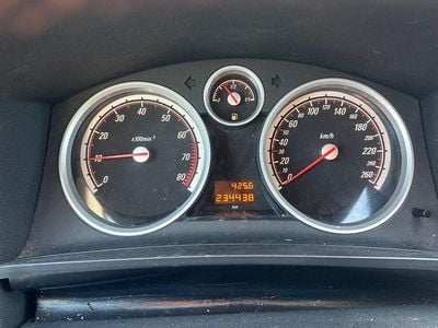 Gebraucht Opel Zafira Edition 140 PS (102 kW) 2008 Grau Van / Kleinbus