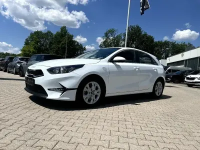 Occasion Kia Ceed Vision 99 PK (72 kW) 2024 Wit Hatchback