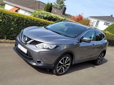 gebraucht Nissan Qashqai 1,6 dCi 360° Tekna, Navi, Pano, RFK