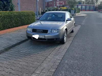 Gebraucht Audi A4 131 PS (96 kW) 2005 Beige Limousine