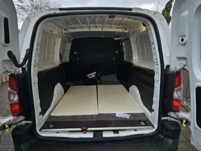 Gebraucht Citroën Berlingo Shine 131 PS (96 kW) 2019 Weiß Van / Kleinbus