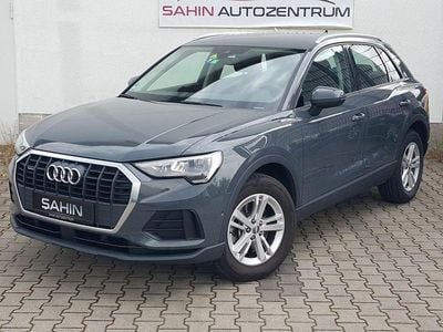 Grau Gebraucht 2019 Audi Q3 Ambiente SUV | 27.500 € (Fairer Preis)