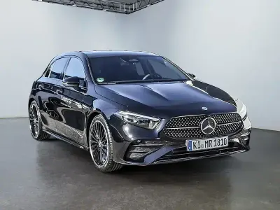 Gebraucht Mercedes A200 AMG 150 PS (110 kW) 2025 Schwarz Limousine